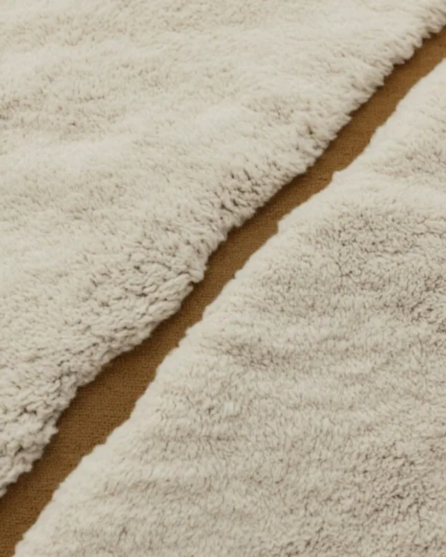Monte Roraima Confluência rug with crisp forms inspired by Brazilian cliffs