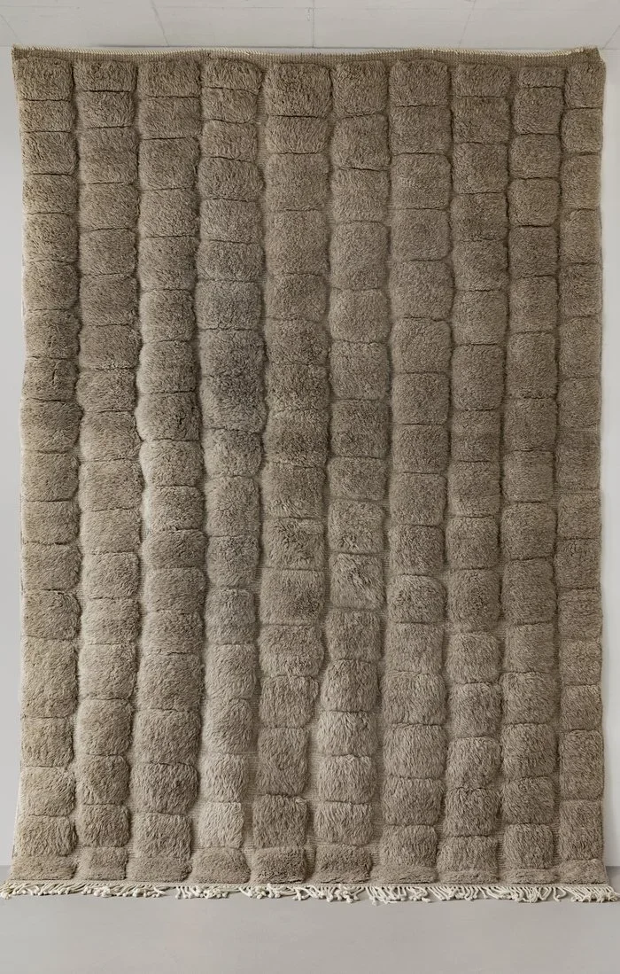 main view — Jirra natural wool rug, Maison Tóukkani